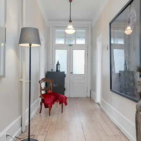 Sudurgata - Authentic Style Apartment Reykjavik