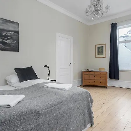 Sudurgata - Authentic Style Apartment *